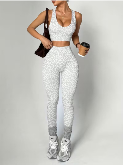 Icy Gray Leopard - Párducmintás fitnesz szett 