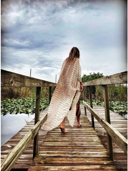 Reptilian Chich | Hüllőmintás strandkimonó